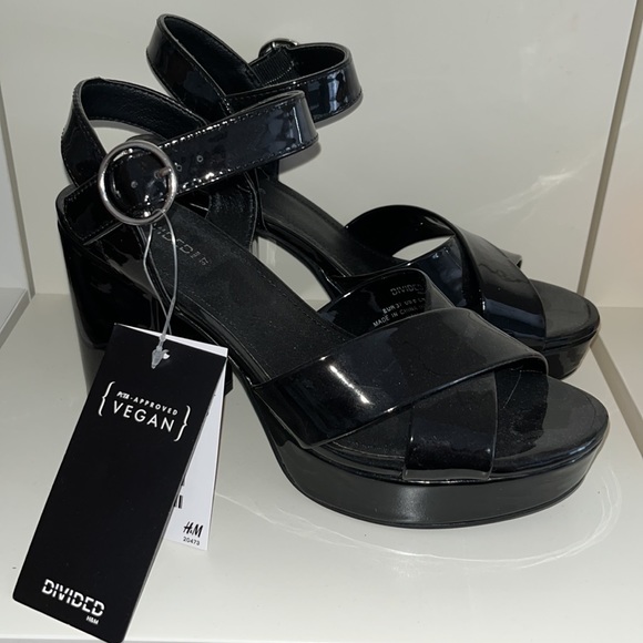 H&M sandals - Picture 3 of 5